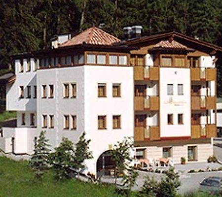 Hotel Laerchenhain San Valentino alla Muta Exterior photo
